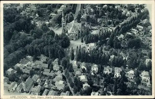 Ak Apeldoorn Gelderland, Ned. Herv. Kerk Loolaan, Luftbild