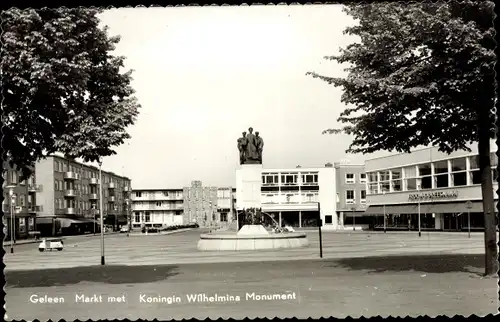 Ak Geleen Limburg Niederlande, Markt met Koningin Wilhelmina Monument