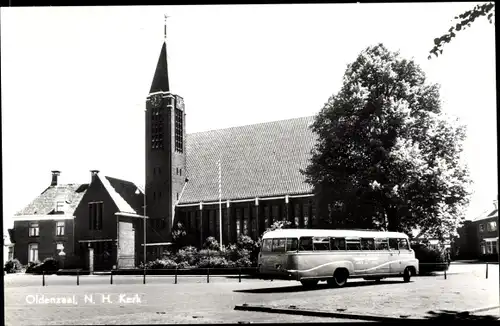 Ak Oldenzaal Overijssel, N. H. Kerk, Bus