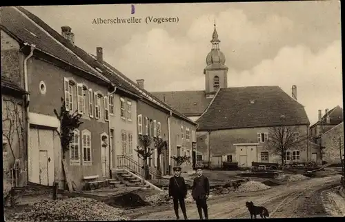 Ak Abreschviller Moselle, Straßenpartie im Ort, Kirche