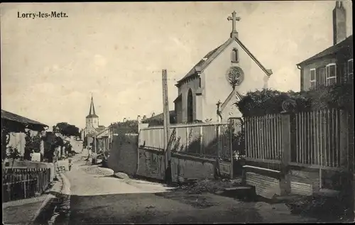 Ak Lorry lès Metz Moselle, Straßenpartie, Kirche