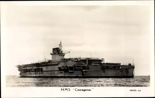 Ak Britisches Kriegsschiff, Aircraft Carrier HMS Courageous, Flugzeugträger