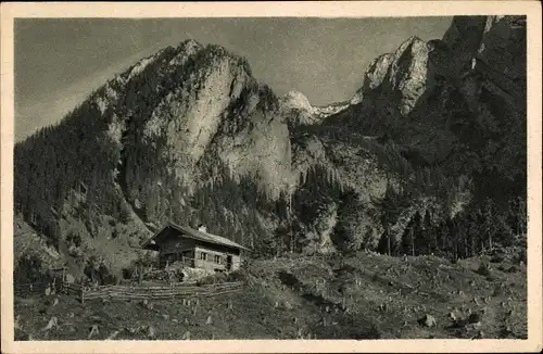 Ak Berchtesgaden in Oberbayern, Naturfreunde Hütte im Alpetal