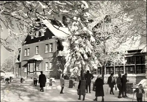 Ak Frauenwald am Rennsteig Ilmenau in Thüringen, FDGB-Erholungsheim Raymonde Dien, Winter