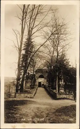 Foto Ak Turnov Turnau Region Königgrätz, Burg Valdštejn, Valdštýn, Waldstein