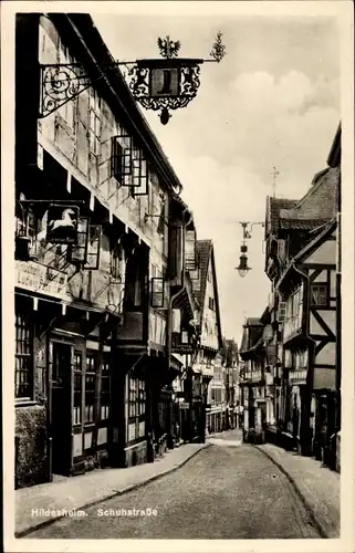 Ak Hildesheim in Niedersachsen, Die Schuhstraße, Gastwirtschaft zum weißen Ross, Inh. Ludwig Pape