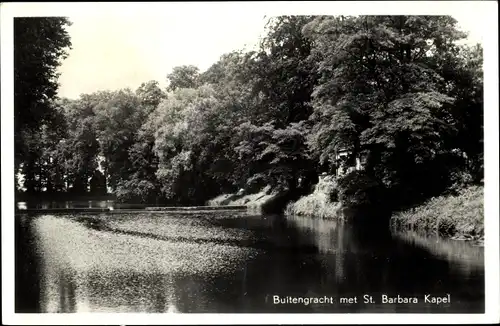 Ak Well Limburg Niederlande, Buitengracht met St. Barbara Kapel