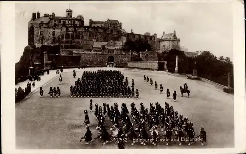 Ak Edinburgh Schottland, Castle and Esplanade
