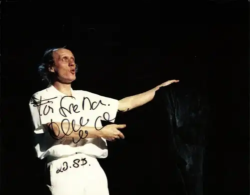 Ak Sänger Herman van Veen, auf der Bühne, Autogramm
