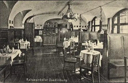 Ak Quedlinburg im Harz, Ratsweinkeller, Innenansicht