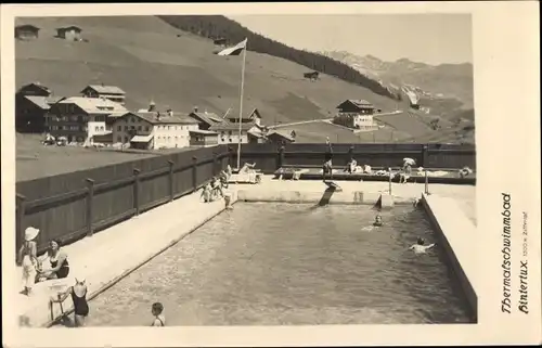 Ak Hintertux in Tirol, Thermal Schwimmbad, Badegäste