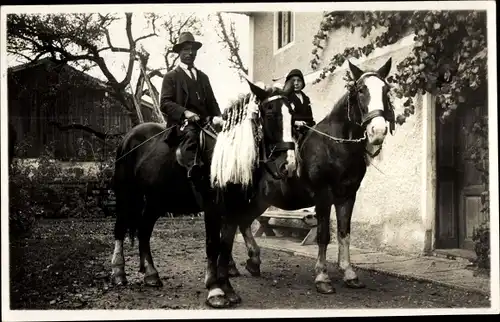 Foto Ak Winkler in Kärnten, Leonhardiritt 1932 nach Heiligenblut, Pferde