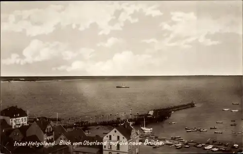 Ak Nordseeinsel Helgoland, Blick vom Oberland auf die neue Brücke