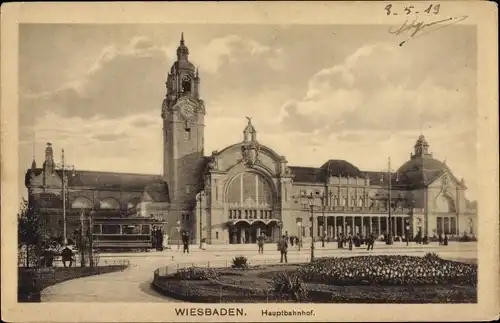 Ak Wiesbaden in Hessen, Hauptbahnhof, Straßenbahn