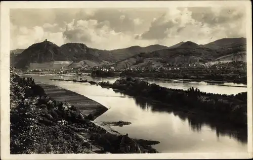 Ak Mendig in Rheinland Pfalz, Panorama vom Ort, Siebengebirge, Rhein