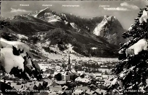 Ak Garmisch Partenkirchen in Oberbayern, Gesamtansicht gegen Zugspitzgruppe, Winter