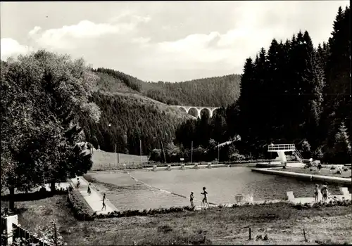 Ak Lauscha in Thüringen, Schwimmbad