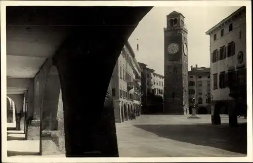 Ak Riva del Garda Trentino, Uhrturm