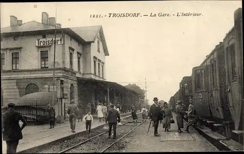 Ak Troisdorf an der Sieg, Bahnhof, Gleisseite