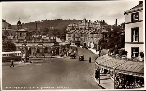 Ak Buxton Derbyshire England, Turner's Memorial & Quadrant
