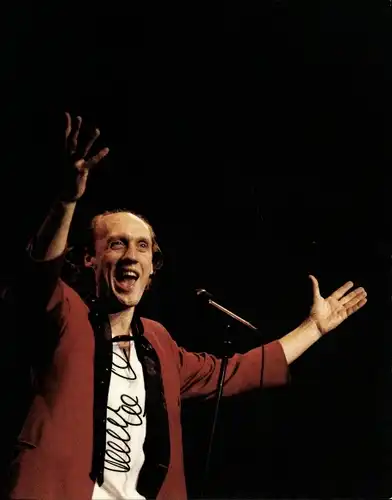 Ak Sänger Herman van Veen, auf der Bühne 1982, Autogramm