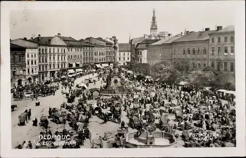 Foto Ak Olomouc Olmütz Stadt, Wilsonovo nam., Kirche, Hotel