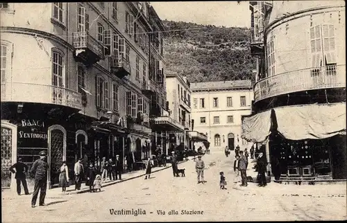 Ak Ventimiglia Liguria, Via alla Stazione