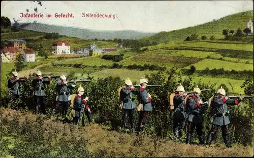 Ak Infanterie im Gefecht, Seitendeckung, Deutsche Soldaten in Uniformen