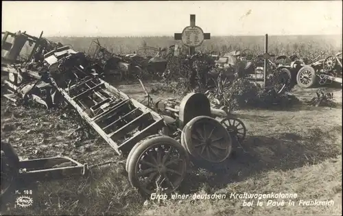 Foto Ak Le Pave Frankreich, Grab einer deutschen Kraftwagenkolonne, Soldatengrab, I WK