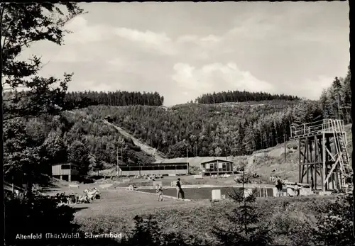 Ak Altenfeld Großbreitenbach in Thüringen, Schwimmbad, Badegäste, Sprungturm