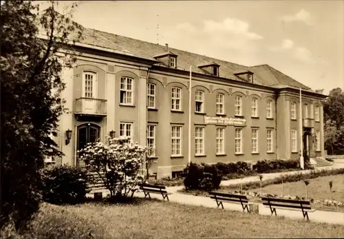 Ak Stollberg im Erzgebirge, Kulturhaus des Bergbau-Krankenhauses