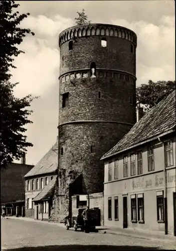 Ak Salzwedel in der Altmark, Karlsturm, Gasthof