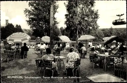 Ak Brunssum Limburg Niederlande, Ontspanningsoord Schutterspark, Terras Roelvijver, Kabelbaan