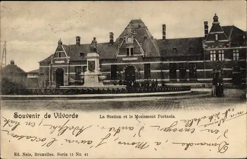 Ak Vilvorde Flämisch Brabant, La Station et le Momument Portaels, Bahnhof