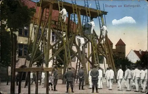 Ak Übungen am Klettergerüst, Deutsche Soldaten in Uniformen, I WK