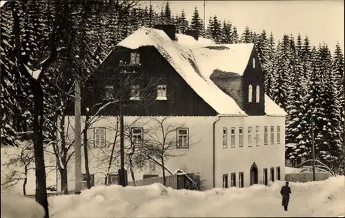 Ak Wildenthal Eibenstock im Erzgebirge, Ferienheim des VEB Textima Aue in Oberwildenthal, Winter