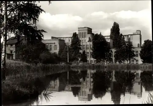 Ak Stollberg im Erzgebirge, Bergbaukrankenhaus, See