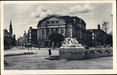 Ak Magdeburg an der Elbe, Zentraltheater, Denkmal, Außenansicht