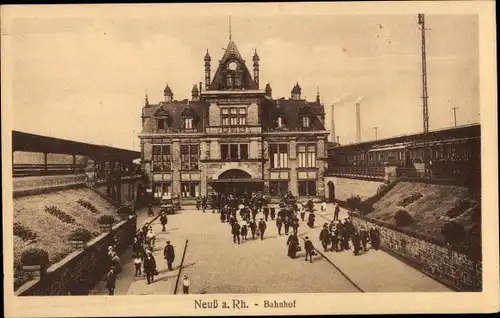 Ak Neuss am Rhein, Bahnhof