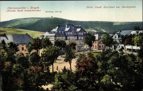 Ak Oberwiesenthal Erzgebirge, Hotel Stadt Karlsbad, Markt
