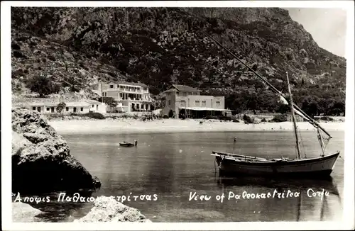 Foto Ak Paleokastritsa Korfu Griechenland, Wasserpartie, Boot, Häuser, Strand