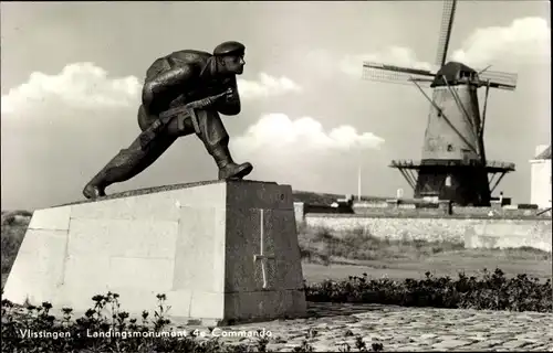 Ak Vlissingen Zeeland Niederlande, Landingsmonument 4e Commando