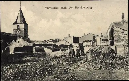 Ak Vigneulles Lothringen Meurthe et Moselle, Nach der Beschießung, Kriegszerstörungen, I. WK