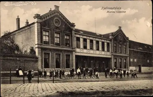 Ak Hellevoetsluis Südholland, Marine Cantine, Passanten