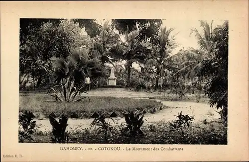 Ak Cotonou Benin, Le Monument des Combattants