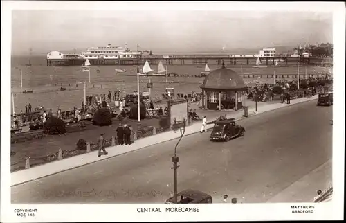 Ak Morecambe Lancaster Lancashire England, Promenade, Strand, Fähre am Anleger