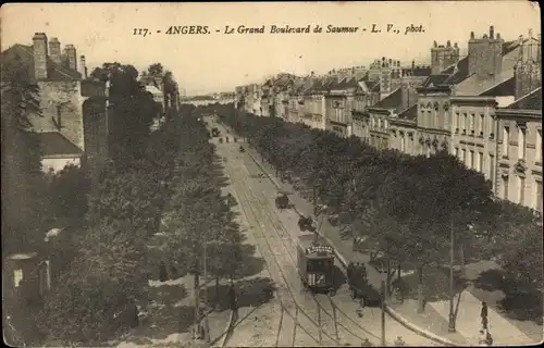 Ak Angers Maine et Loire, Le Grand Boulevard de Saumur, Straßenbahn