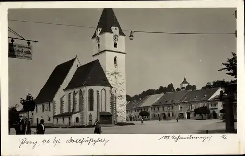 Foto Ak Perg Oberösterreich, Kirche, Dollfußplatz