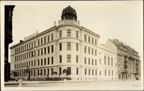 Ak Wien 2. Leopoldstadt Österreich, Schüttelstraße mit Realschule