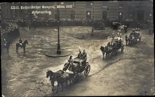 Ak Wien, XXIII. Eucharistischer Kongress 1912, Kutschen, Festprozession